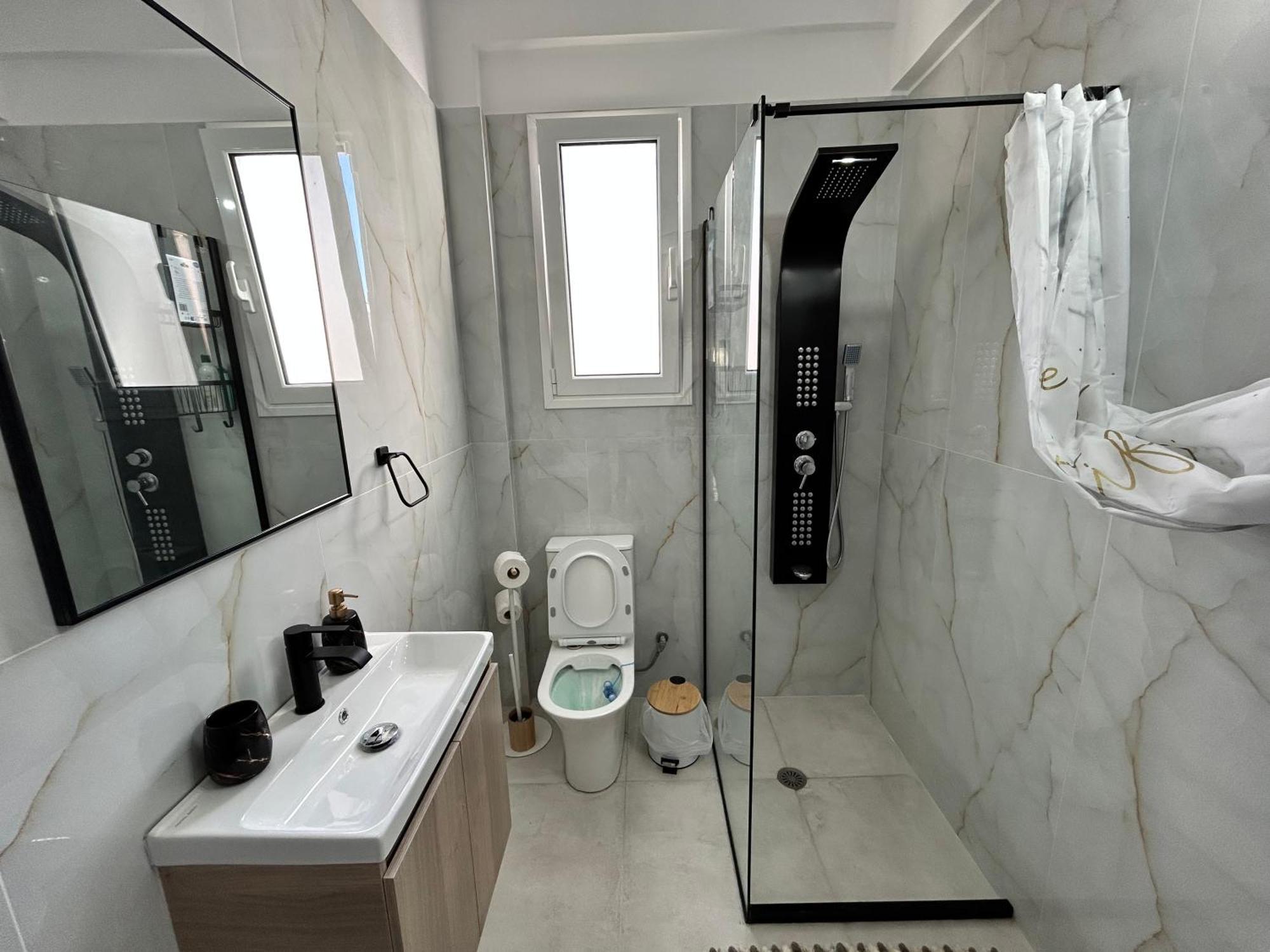 Athens Luxuery 3Br Lejlighed Eksteriør billede